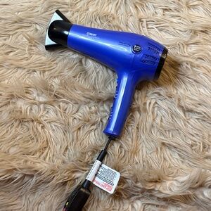 Conair Blue Hair Dryer Cord Keeper!